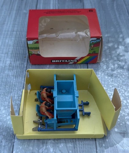 Britains farm smallford potato - britains,