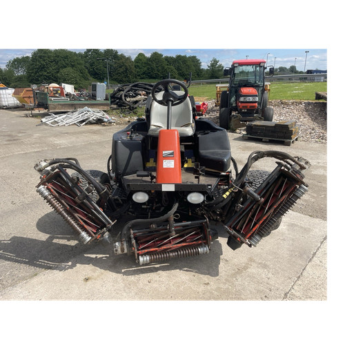 Jacobsen 3800 4wd petrol - 4wd,