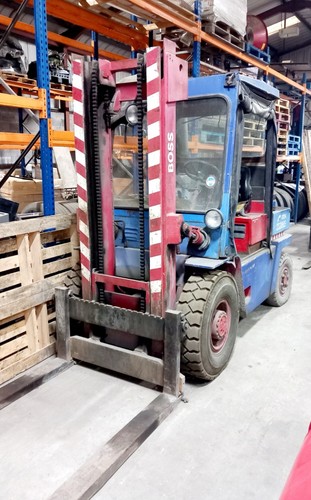 Boss 1976 forklift - 1976, 4ton