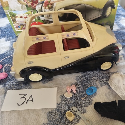 Sylvanian families wedding car - sylvanian,