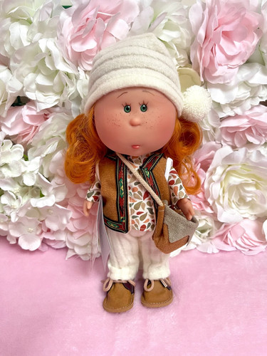 Little mia spanish doll - mia,