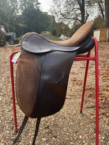 Black country dressage - black,