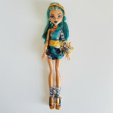 Monster High Doll: First Wave 1 - Nefera De Nile. With Clothes & Accessories. 💚
