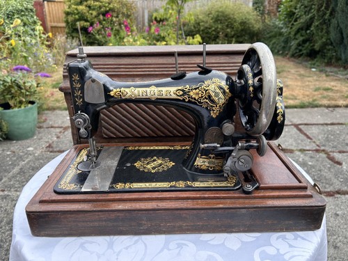 Antique singer hand crank - antique,