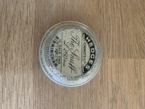 Vintage hedges the snuff - the, l.260