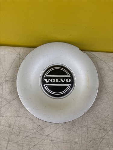 Volvo hub cover caps - hub,