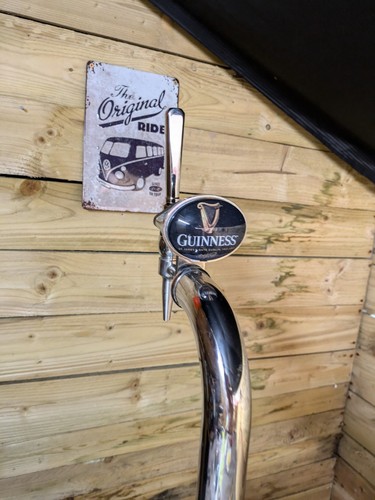 Guinness extra cold beer - extra,