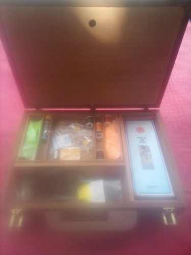 Fly tying box - tying, &