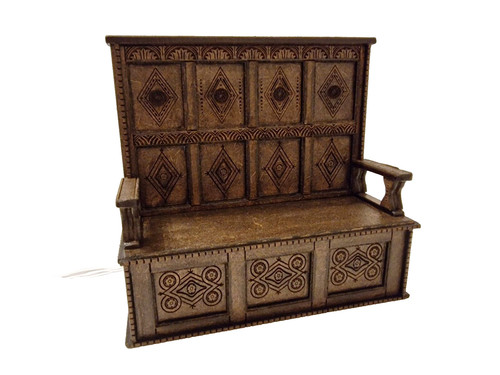 Scale dolls house - 1:12, carved
