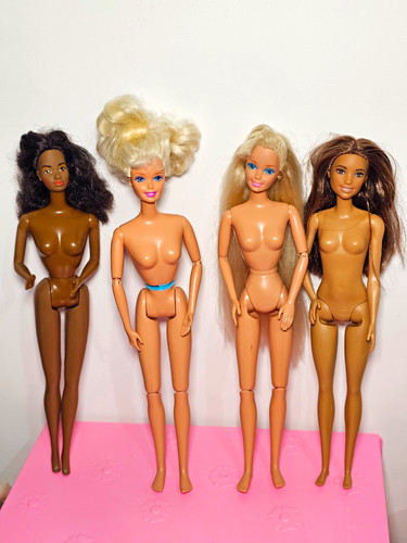 Barbie doll bundle vintage - barbie,