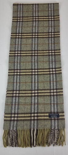 Burberry lambs wool scarf - lambs,