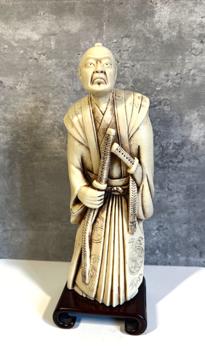 Vtg asian carved resin - vtg, warrior