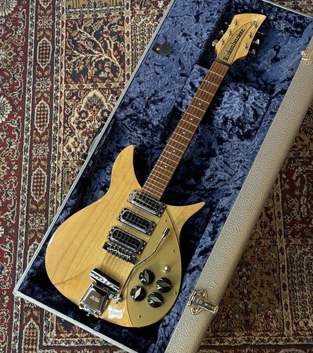 Rickenbacker rare color - rickenbacker,