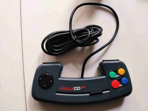Commodore amiga cd32 game - commodore,