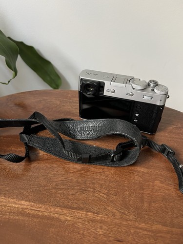 Fujifilm 100v camera - fujifilm, x-100v