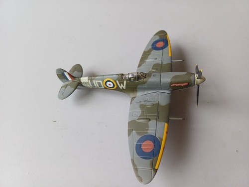 Corgi aviation diecast - corgi, aa31909
