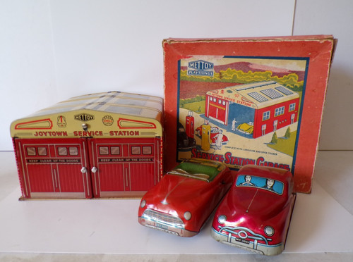 Mettoy service station garage - station,