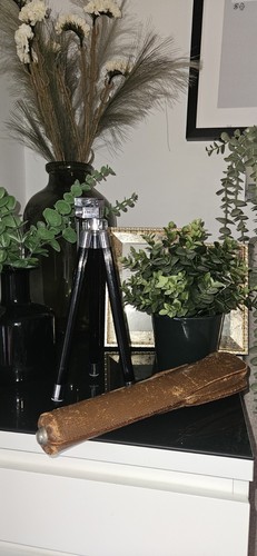 Gorgeous vintage tripod - gorgeous,