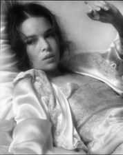 MICHELLE PHILLIPS 8X10 PHOTO
