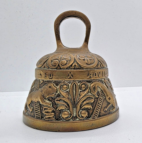 Vintage brass altar - brass, leo