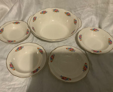 GRINDLEY Cream Petal vintage