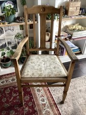 Arts And Crafts Oak Carver