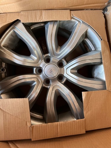 Range rover alloys used - 18,,