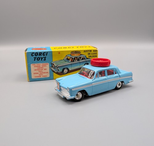 Corgi 236 austin a60 - a60, motor
