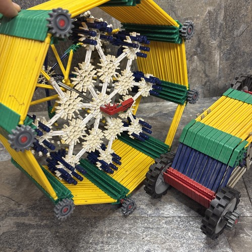 Knex with wheels flexi parts - knex,