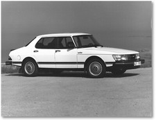 Saab 900 Turbo 4-Door 1983