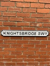 KNIGHTSBRIDGE SW1 London