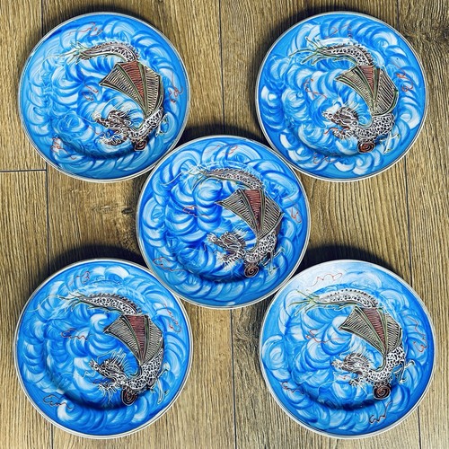 Chinese dragon plates set 5 - of,