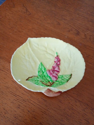 Vintage dish carlton - dish., ware