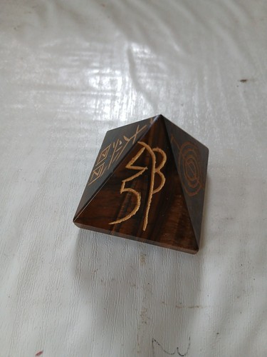 Reiki symbol pyramid - symbol,
