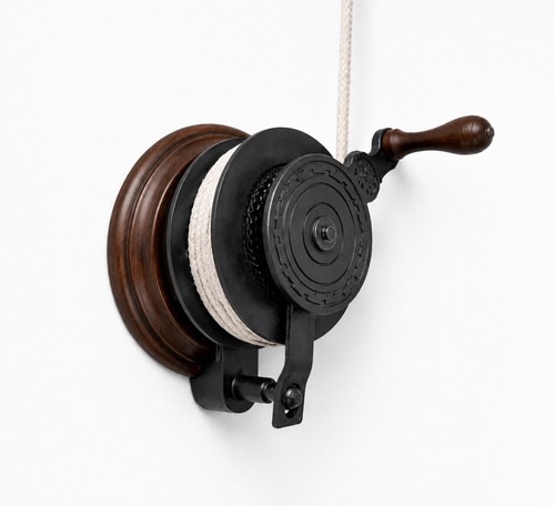 Hand winch for kitchen - for, maid