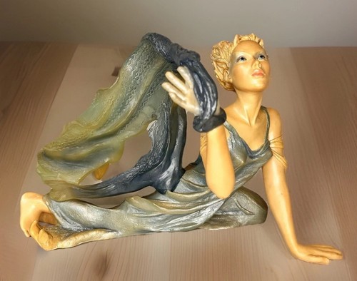 Rare ariel figurine - ariel, claire