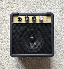 Mini Guitar Amp