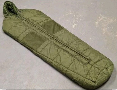 British army arctic - arctic, sleeping