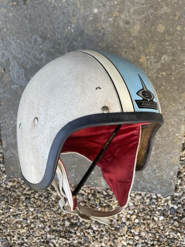 Stadium project helmet like - stadium,