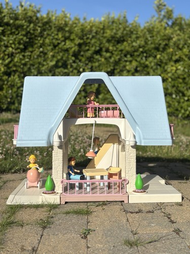 Vintage little tikes house - vintage!,