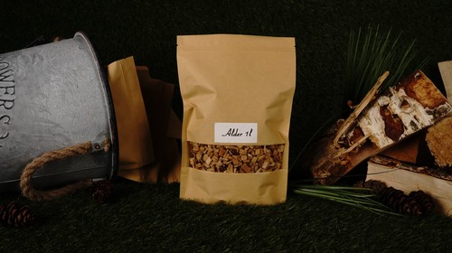 Bbq smoking wood chips food - bbq,