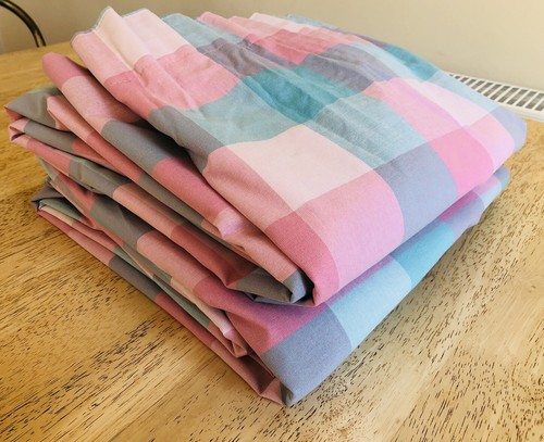 Lovely laura ashley mitford - laura,