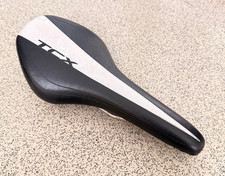 Giant TCX Saddle Black/White – Performance Road/CX Seat – Used(A4)