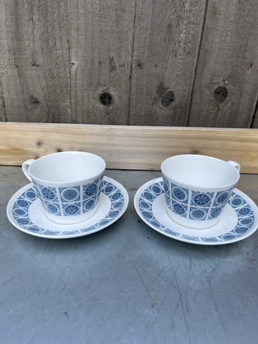 Cups saucers royal tuscan - x,