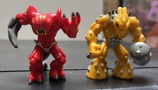 Gormiti Gheos 1st Series People Earth Yellow 2.5" Action Figure & Lord Magmion