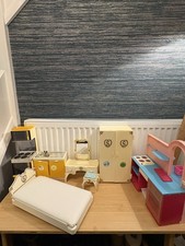 Vintage Sindy Doll House