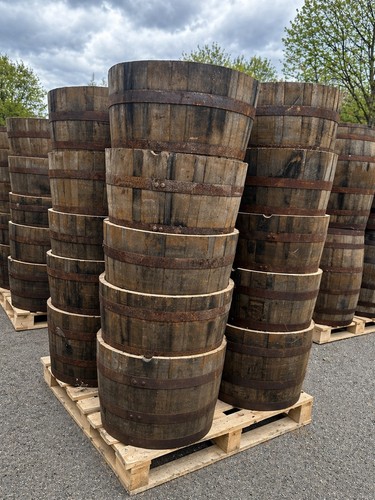 Large oak half whisky barrel - oak,