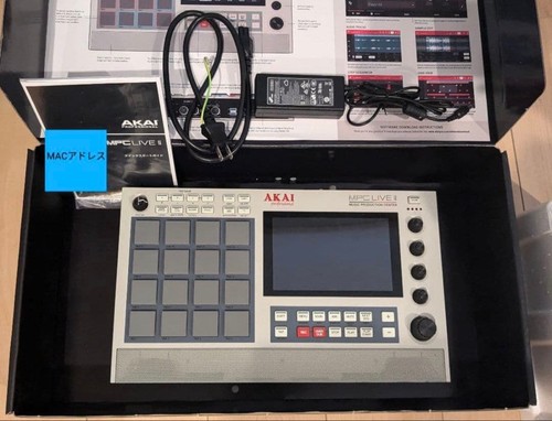 Akai mpc live sampler - mpc,