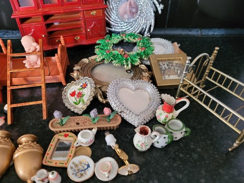 Dolls house assesories over - dolls,