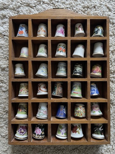 Thimble display case - display,